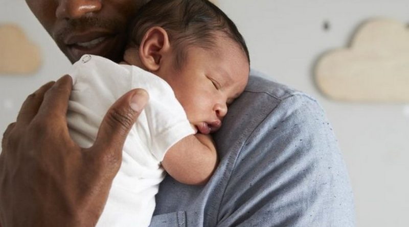 Закон и право: Британские отцы получили право на оплачиваемый декретный отпуск