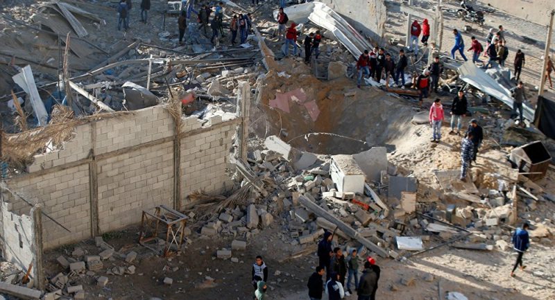 Политика: Израиль обстрелял районы Газа в ответ на ракетные атаки
