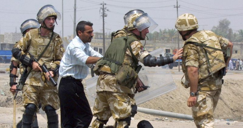Закон и право: Британское Минобороны выплатит компенсацию пострадавшим иракцам