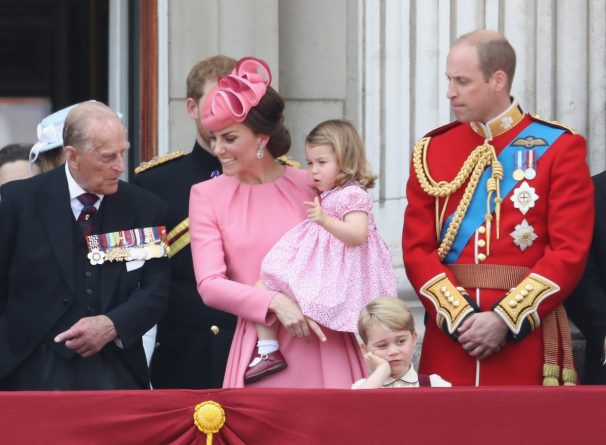 Знаменитости: Принцесса Шарлотта идет в детский садик