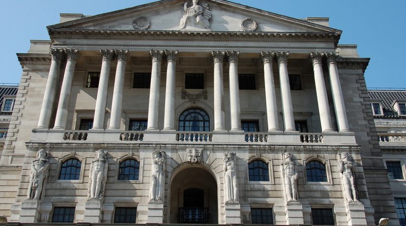 Бизнес и финансы: Банки обяжут проверять своих клиентов по базе данных миграционной службы