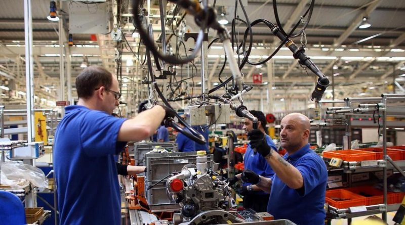 Бизнес и финансы: Рост британской экономики замедлился