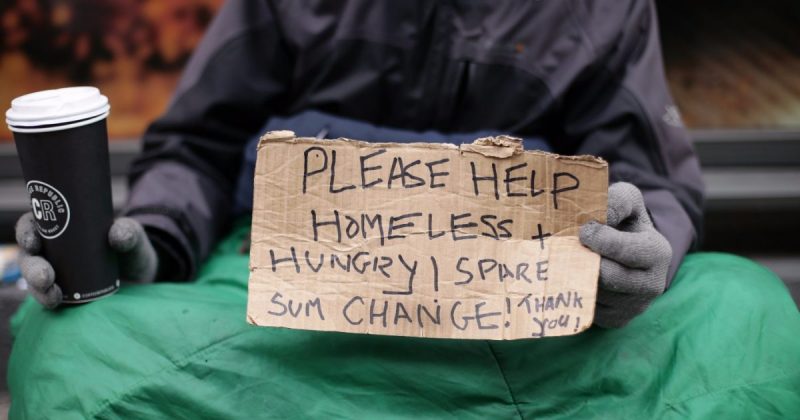 Общество: Шестилетний лондонец организовал кампанию, чтобы согреть бездомных этой зимой