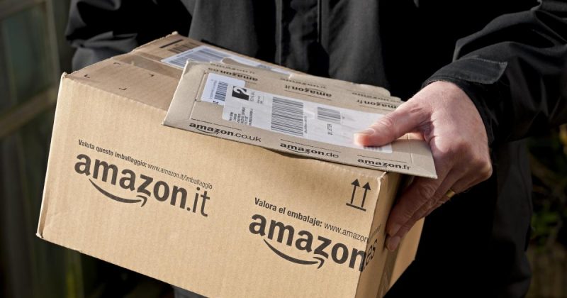 Общество: Водители Amazon доставляют 200 посылок в день, работая сверхурочно за гроши