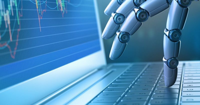 Технологии: Британские газеты начали публиковать тексты, написанные роботами