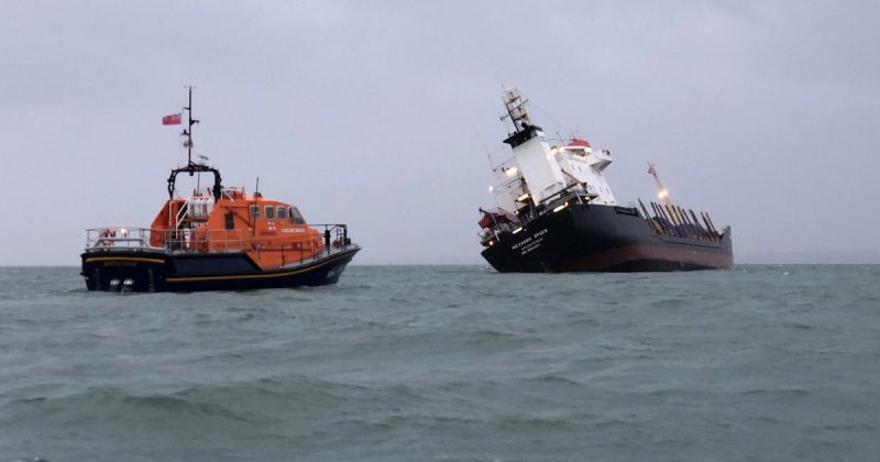 Происшествия: Российское судно принудительно поставили на ремонт в британский порт
