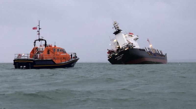 Происшествия: Российское судно принудительно поставили на ремонт в британский порт