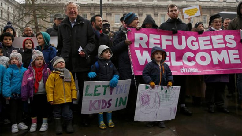 Политика: Соглашение с Францией позволит сотням детей-беженцев получить право на въезд в Великобританию