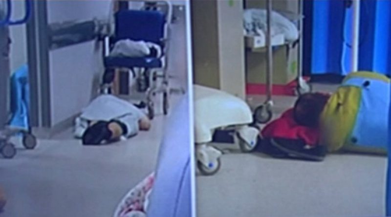 Здоровье и красота: Кризис NHS: пациенты умирают в больничных коридорах