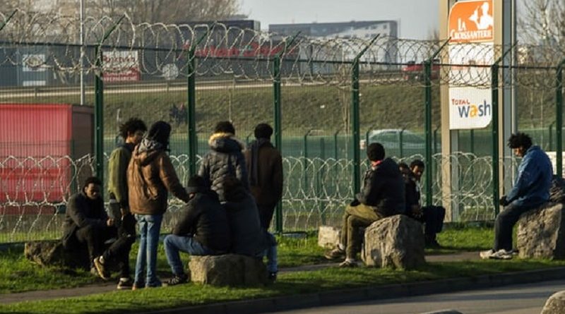 Великобритания и Франция пришли к соглашению относительно пограничного контроля в Кале 18012018 Политика: Великобритания и Франция пришли к соглашению относительно пограничного контроля в Кале