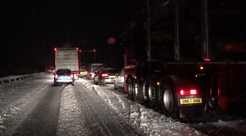 В Шотландии и Англии ожидается продолжение шторма 18012018 Погода: В Шотландии и Англии ожидается продолжение шторма