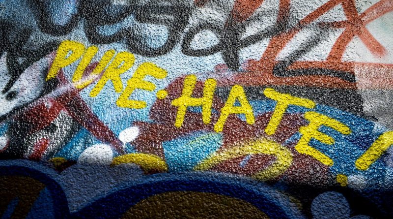 Общество: В британских школах увеличилось число преступлений на почве расовой принадлежности