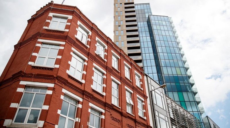 Недвижимость: Местные советы опасаются трансформации офисов в жилые помещения