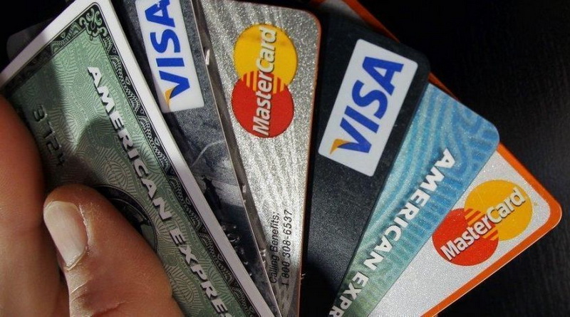 Бизнес и финансы: Британские владельцы кредитных карт увязают в долгах