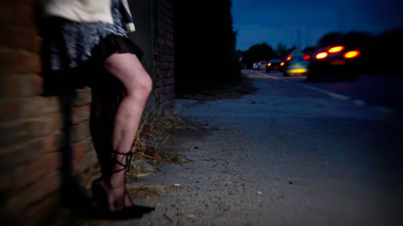 Закон и право: Декриминализация проституции в Великобритании уже не за горами