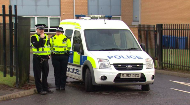 Происшествия: Резня на школьном дворе: трое подростков арестованы