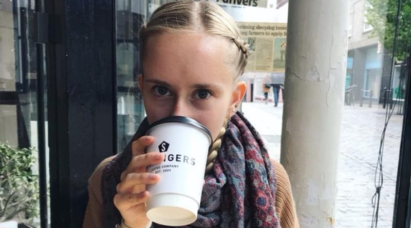 Девушка бросила вызов NHS 01022018 Здоровье и красота: Девушка бросила вызов NHS