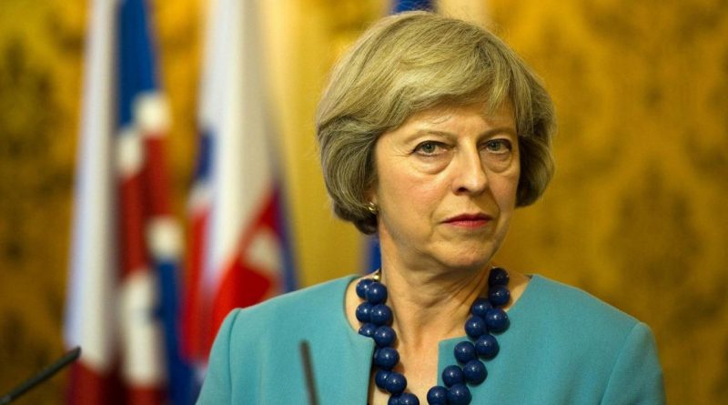 Тереза Мэй направляется в Северную Ирландию 12022018 Политика: Тереза Мэй направляется в Северную Ирландию