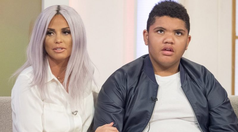 Интернет-троллинг может стать уголовным преступлением 12022018 Общество: Интернет-троллинг может стать уголовным преступлением