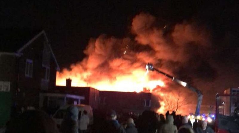 Происшествия: Пожар на территории школы в Тиссайде