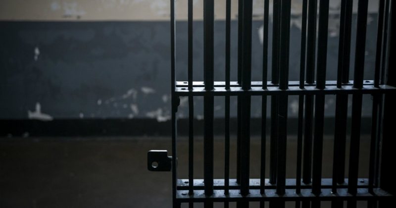 Закон и право: Заключенная покончила с собой: сотрудники тюрьмы предстали перед судом
