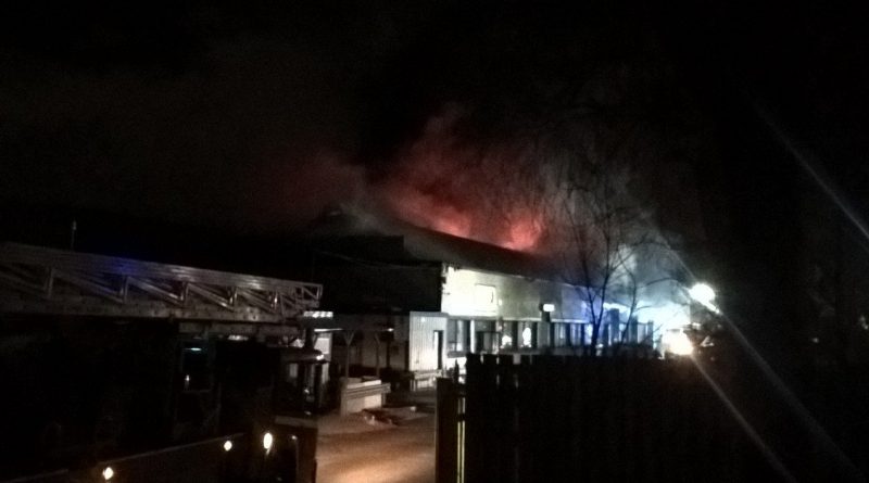 Пожар в промышленной зоне Лондона 13022018 Происшествия: Пожар в промышленной зоне Лондона