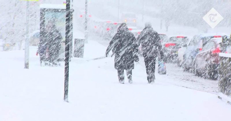 Погода: Британия готовится к снежному хаосу: шторм "Эмма" объединится со "Зверем с востока"