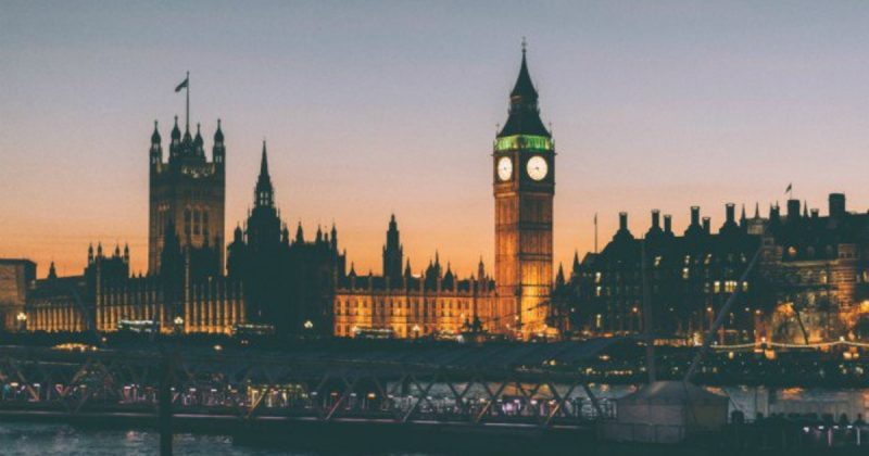 Путешествия: 10 вещей, которые ни в коем случае не стоит делать туристам в Лондоне