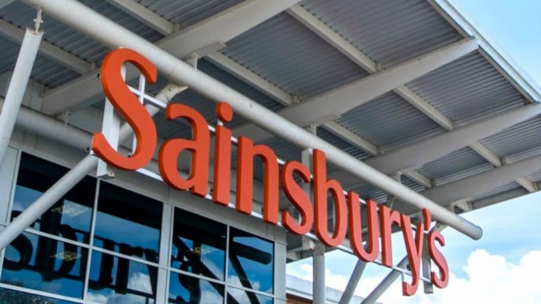 Общество: Sainsbury’s запустил в продажу свеклу с кусочками стекла, клиентов призывают не есть смертельный продукт