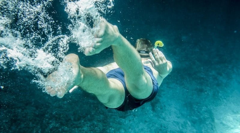 Британец ужаснулся, обнаружив на теле 5 загадочных отметин после купания в море – вот, что это такое 20042018 Здоровье и красота: Британец ужаснулся, обнаружив на теле 5 загадочных отметин после купания в море – вот, что это такое