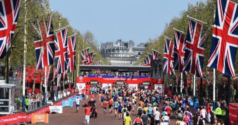 Спорт: В столице прошел самый жаркий Лондонский марафон за всю его историю