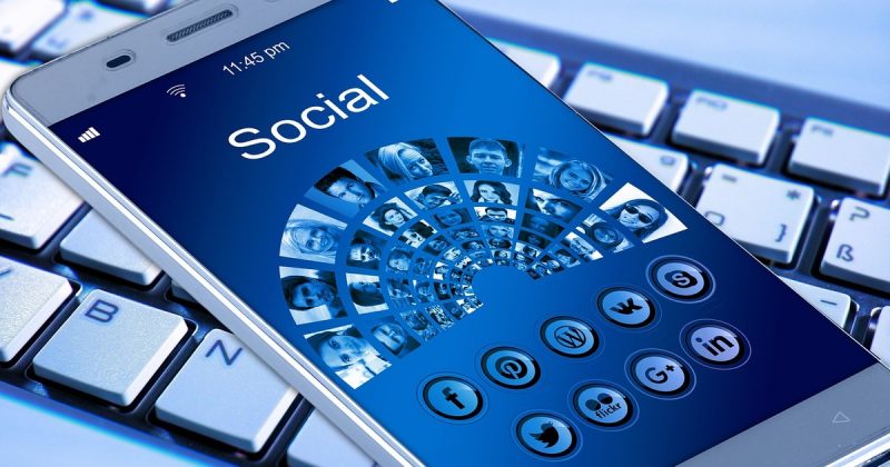 Досуг: 6 негативных воздействий на человека со стороны социальных сетей