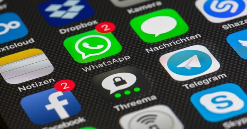 Популярное: Дилеры продают наркотики в "секретной" группе WhatsApp, в которую приглашают на Facebook