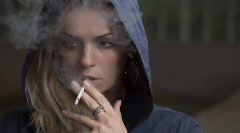 Уэльс станет первой страной Великобритании, где будет введен запрет на курение на улице 30052018 Здоровье и красота: Уэльс станет первой страной Великобритании, где будет введен запрет на курение на улице