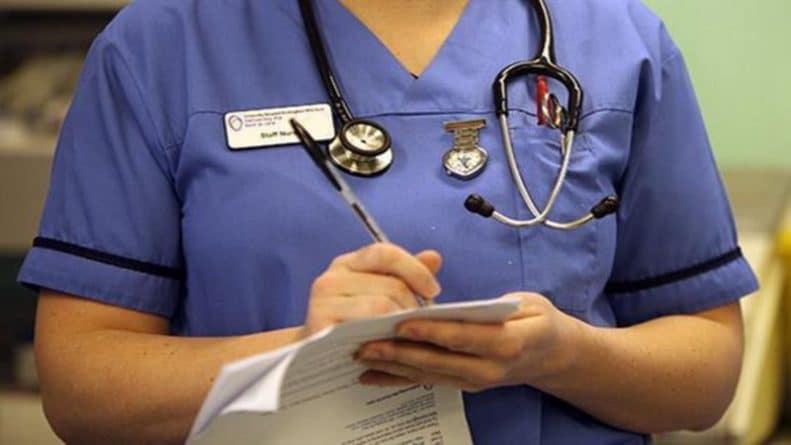 Здоровье и красота: NHS тратит £1,5 млрд в год на временных медсестер из-за шокирующей текучки кадров