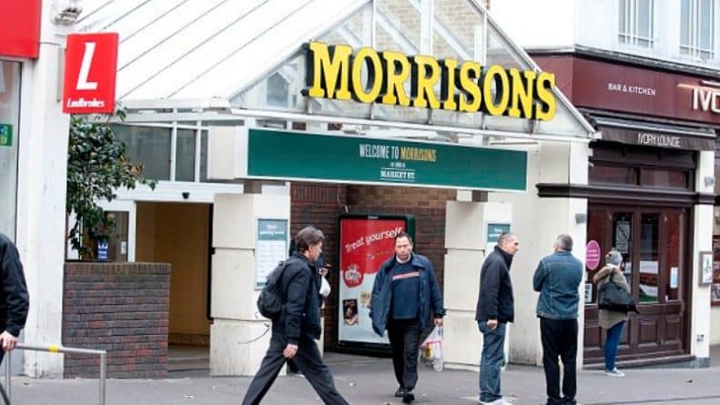 Популярное: Morrisons будет вознаграждать покупателей, которые приносят свои контейнеры и сумки в магазины