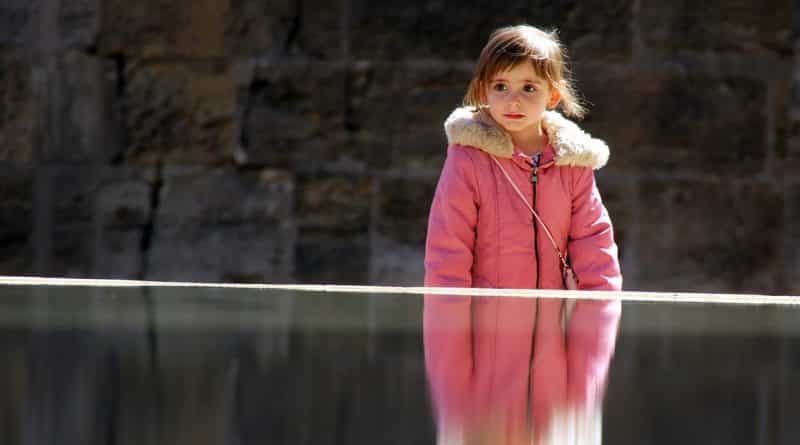 Общество: Кто виноват в том, что дети вырастают одинокими?