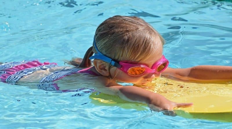 Здоровье и красота: Детский бассейн – освежающий оазис или огромная инфицированная лужа?