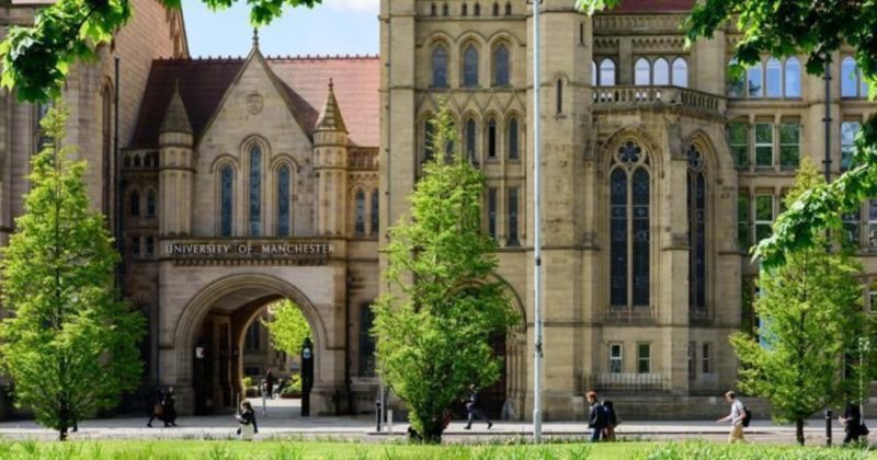 Общество: Манчестерский университет предоставил бесплатное жилье для непьющих студентов