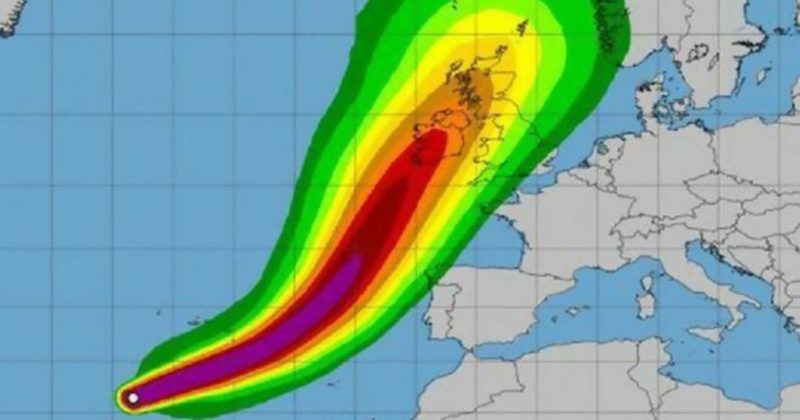 Погода: Тропический циклон, худший чем шторм Офелия, взял курс на Великобританию