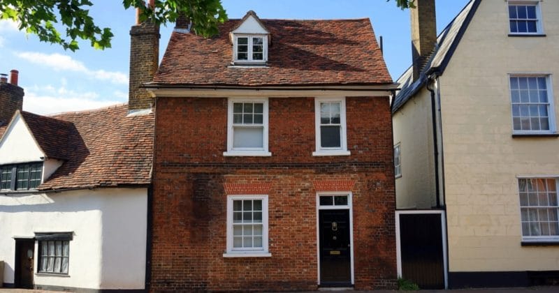 Недвижимость: Вот так шанс! В следующем месяце можно будет купить дом в Бирмингеме от £10 тыс.