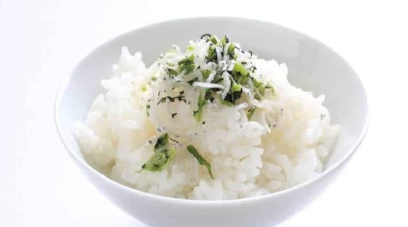 Здоровье и красота: NHS предупреждает: повторно подогретый рис опасен, и вот почему