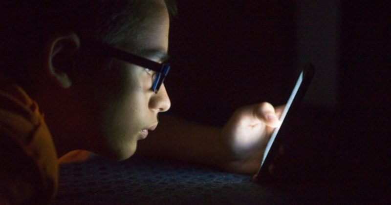 Технологии: Социальные сети столкнутся со штрафом до £18 млн, если ночью будут присылать уведомления детям