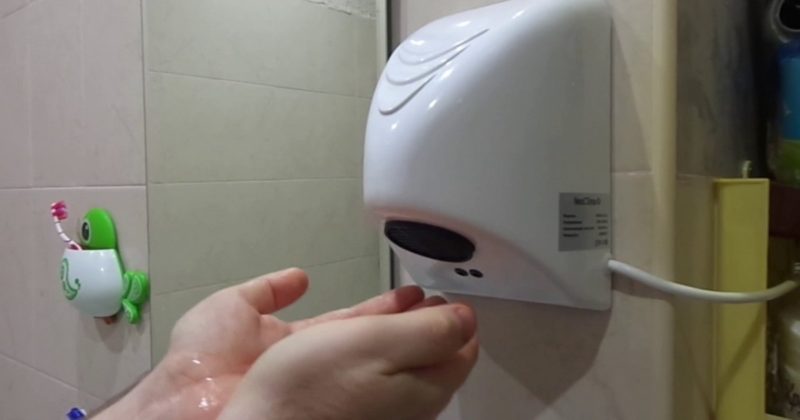 Здоровье и красота: Больницы Лидса заставляют отказаться от сушилок для рук из-за опасности