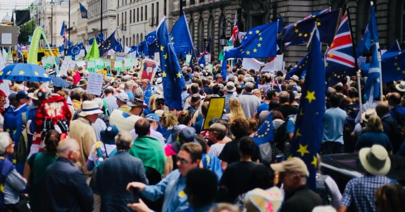 Общество: В Лондоне прошел самый масштабный протест относительно Brexit, сплотивший 670 тыс. британцев