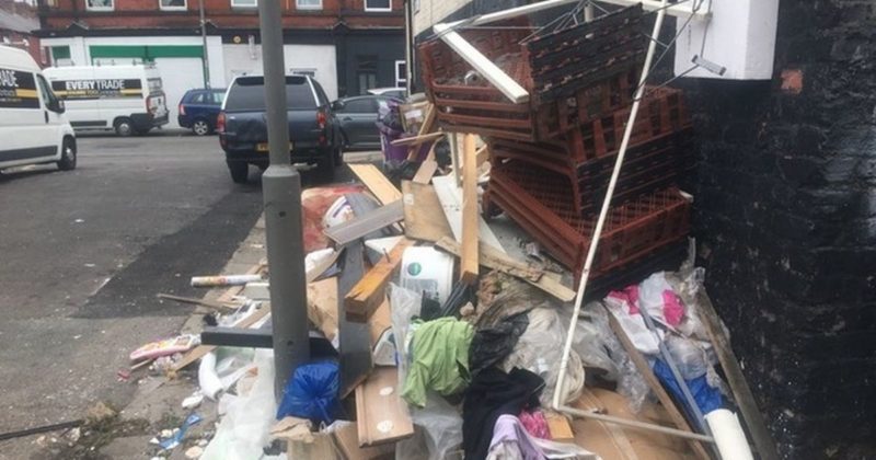 Популярное: На этих фото можно увидеть насколько плохо в Ливерпуле очищают улицы от мусора