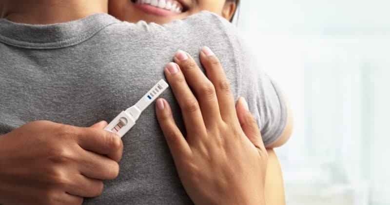 Общество: Тысячи женщин готовились стать матерями из-за ошибочных тестов для определения беременности