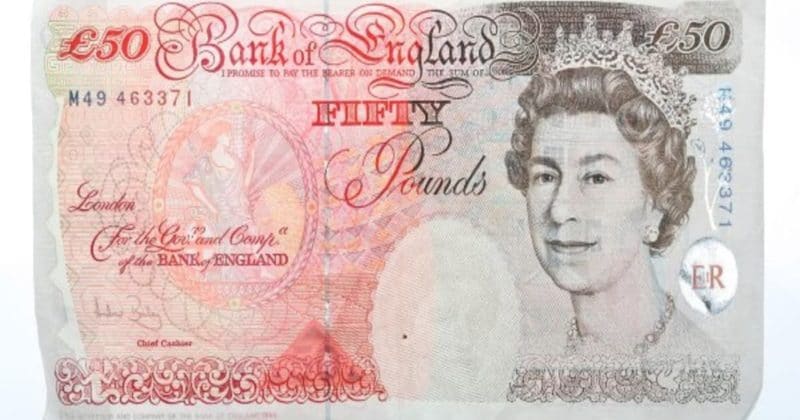 Общество: Банк Англии объявил о планах по созданию новой банкноты в £50 из полимера