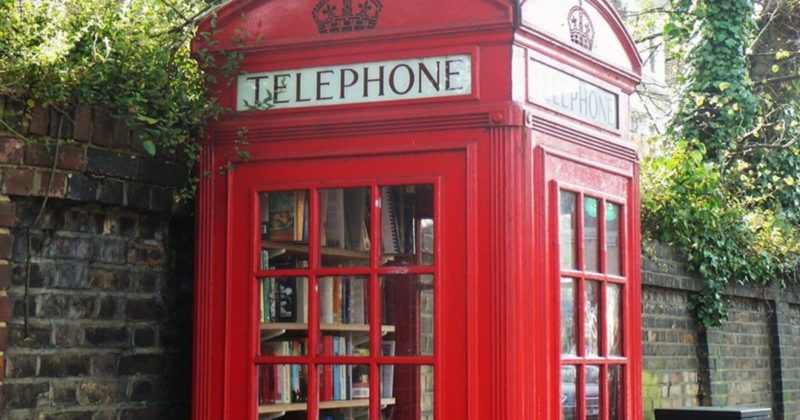 Досуг: Это самая маленькая библиотека в Лондоне, и да, она скрыта в телефонной будке