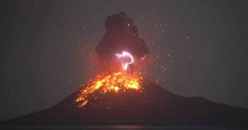 Общество: Британский вулканолог снял пробуждение смертоносного Кракатау, стреляющего молниями